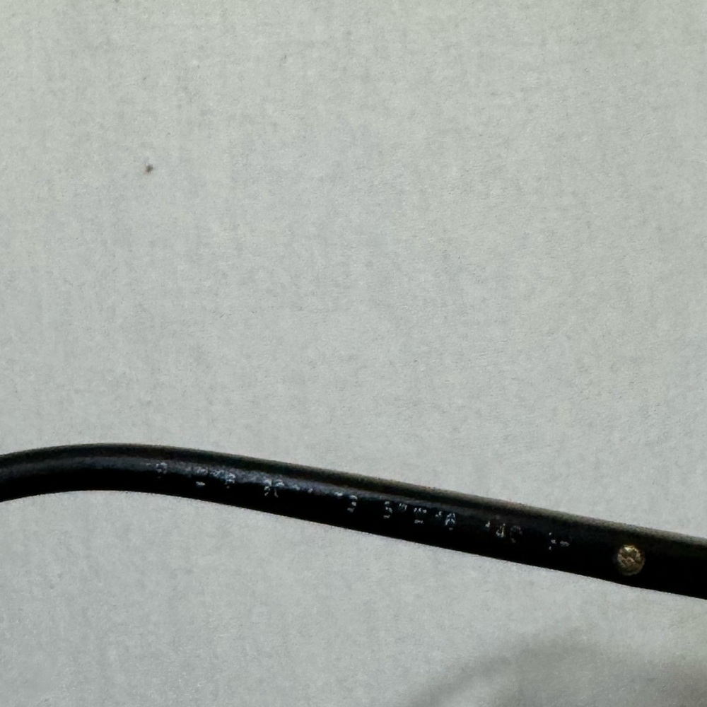 Burberry Polarized Sunglasses - Picture 4 of 8